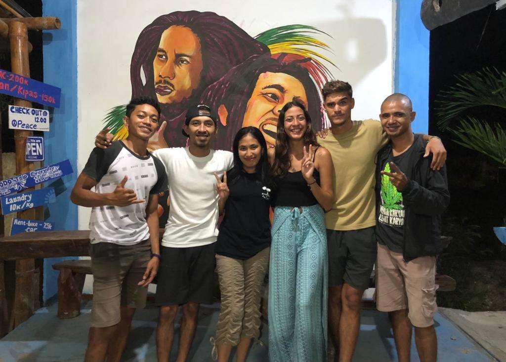 لابوان باجو Komodoku One Love Homestay And Tour المظهر الخارجي الصورة